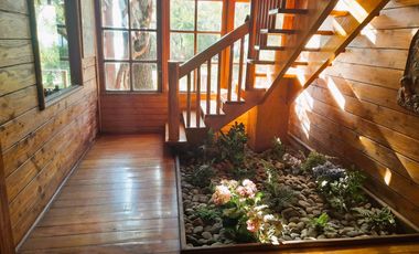 MARAVILLOSA CASA EN LAGO COLICO