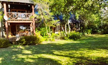 MARAVILLOSA CASA EN LAGO COLICO
