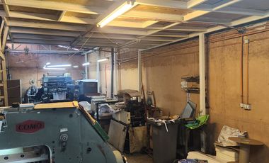 LOCAL COMERCIAL CON BODEGA EN SIERRA BELLA, SANTIAGO