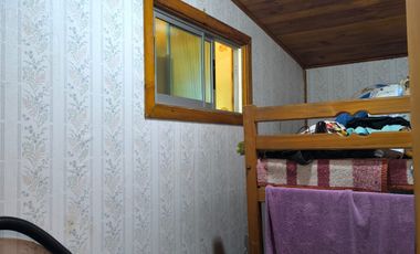 CASA EN VENTA EN EL QUISCO SUR CON JARDÍN