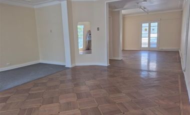 Local Comercial en Arriendo en Avenida Los Leones / Nueva Providencia