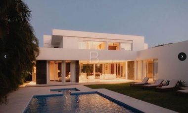 Casa en Venta en Cenote Yalku