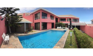 ARRIENDO O VENTA CASA EN  JARDINES DEL SUR, TRAVESÍA DEL MIRADOR  DE LA CIUDAD DE ANTOFAGASTA