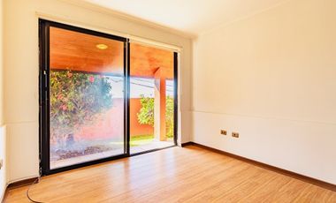 VENDO CASA  EN JARDINES DEL SUR DE LA CIUDAD DE ANTOFAGASTA