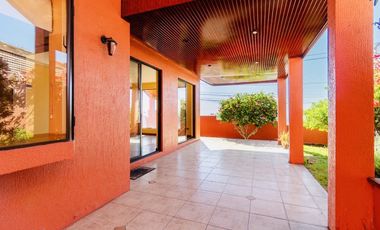 VENDO CASA  EN JARDINES DEL SUR DE LA CIUDAD DE ANTOFAGASTA