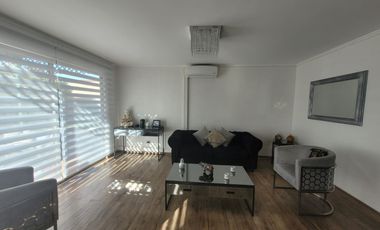 VENDO CASA EN LA AVENIDA PEUCO DE  LA CIUDAD DE CALAMA