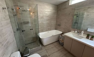 VENDO CÓMODA CASA EN JARDINES DEL SUR DE LA CIUDAD DE ANTOFAGASTA