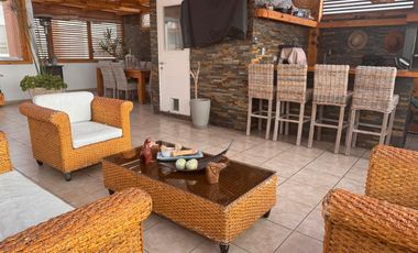 VENDO CASA EN PARQUE INGLES SECTOR SUR DE LA  CIUDAD DE ANTOFAGASTA