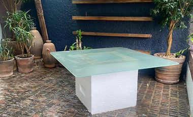 LINDA CASA EN CALLE CON VIGILANCIA