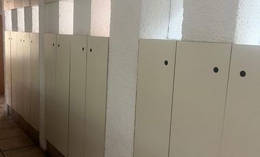 LINDA CASA EN CALLE CON VIGILANCIA