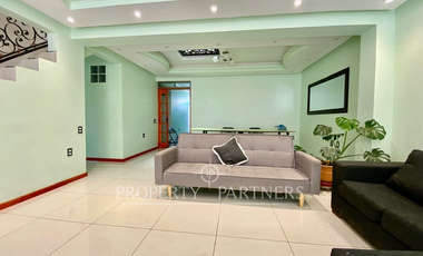 Espectacular casa ideal alojamiento u oficinas en sector norte