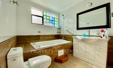 Espectacular casa ideal alojamiento u oficinas en sector norte