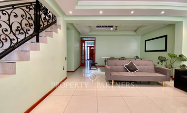 Espectacular casa ideal alojamiento u oficinas en sector norte