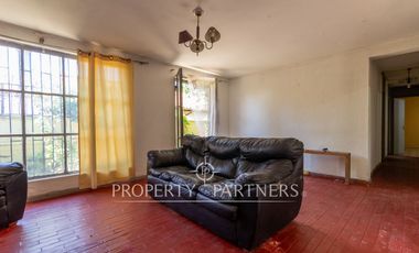 Increíble Casa en Armando Moock, Macul