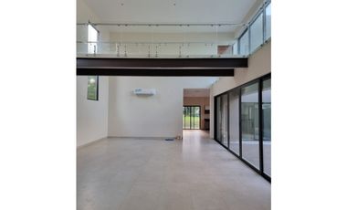 RENTA O VENTA DE CASA LAGOS DEL SOL, CANCUN