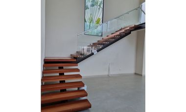 RENTA O VENTA DE CASA LAGOS DEL SOL, CANCUN