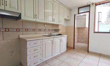 ALQUILER DE DEPARTAMENTO EN SURCO ????