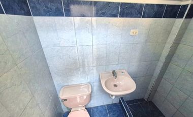 Local duplex en 1er piso puerta calle