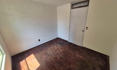 Local duplex en 1er piso puerta calle