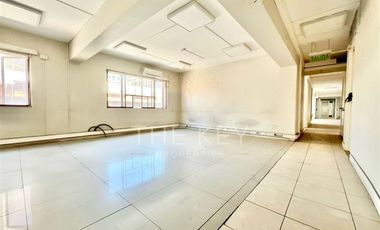 Oficina en Arriendo en Metro Bellas Artes - Merced