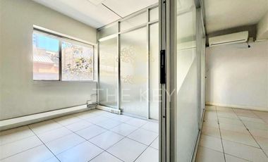 Oficina en Arriendo en Metro Bellas Artes - Merced