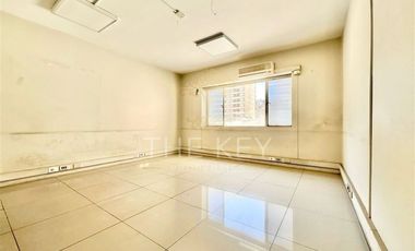 Oficina en Arriendo en Metro Bellas Artes - Merced