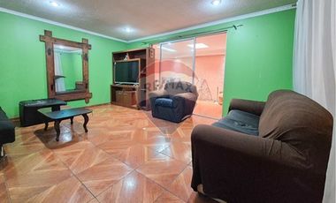 Casa muy espaciosa, 260 m2 utiles.