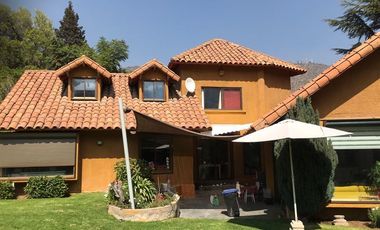 Casa en Venta en Camino el Cajon con Pastor Fernandez