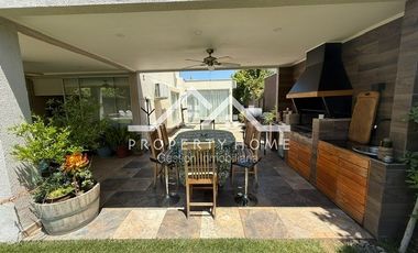 CASA 5 DORM MÁS SERVICIO, PISCINA, QUINCHO, PIEDRA ROJA