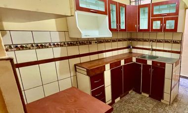 Oportunidad: Casa 2 dormitorios en Breña – US$ 85,000