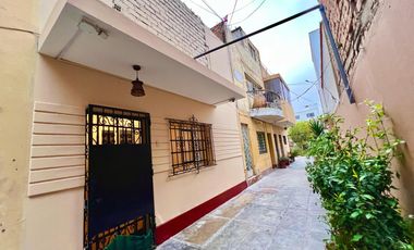 Oportunidad: Casa 2 dormitorios en Breña – US$ 85,000
