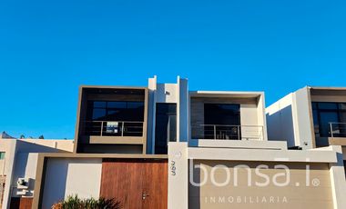 Casa en RENTA, Comercial Chapultepec, Zona Norte