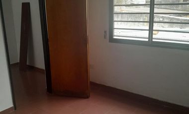 PH en alquiler - 3 Dormitorios 1 Baño - 80Mts2 - La Plata