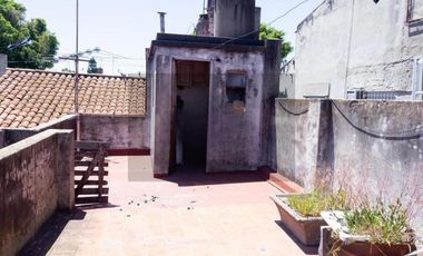 Casa en venta - 2 Dormitorios 1 Baño - Ciudadela