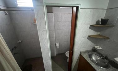 Depósito en alquiler - 3 Oficinas Baños - Gerlí