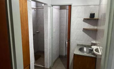 Depósito en alquiler - 3 Oficinas Baños - Gerlí