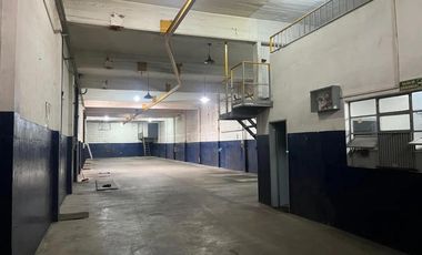 Depósito en alquiler - 3 Oficinas Baños - Gerlí