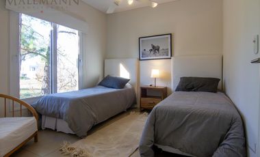 Venta Departamento 3 Ambientes en Carruajes Pilará