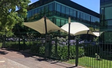 Lista para entrar con 4 cocheras