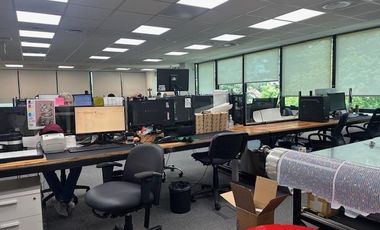 Lista para entrar con 4 cocheras