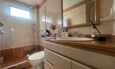 VENDO APARTAMENTO 1er PISO CHIA