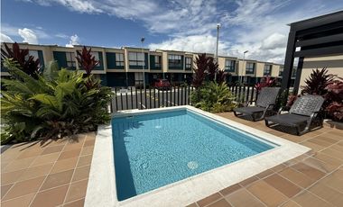 VENTA CASA EN CONJUNTO CERRADO RENTANDO EN LA TEBAIDA