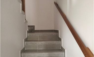 VENTA CASA EN CONJUNTO CERRADO RENTANDO EN LA TEBAIDA