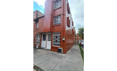 GIA 306. Casa en venta, Pradera, Mosquera Cundinamarca