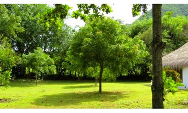 APULO CASA EN VENTA 5100M2