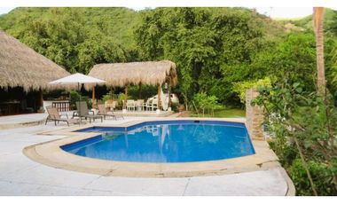 APULO CASA EN VENTA 5100M2