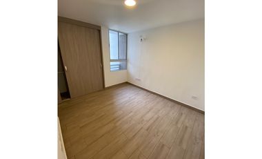 APARTAMENTO EN VENTA EN ALTOS DE LOS ROSALES