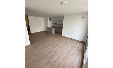 APARTAMENTO EN VENTA EN ALTOS DE LOS ROSALES