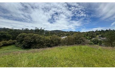 Lote para la venta en unidad cerrada via San Antonio la ceja