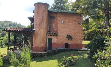 CASA FINCA EN AMAGA PARA LA VENTA